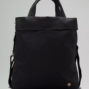 Lululemon On My Level Bag 19L
